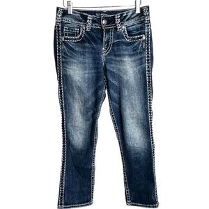 SILVER SUKI MID CAPRI FLUID DARK WASH DENIM JEANS SIZE 27